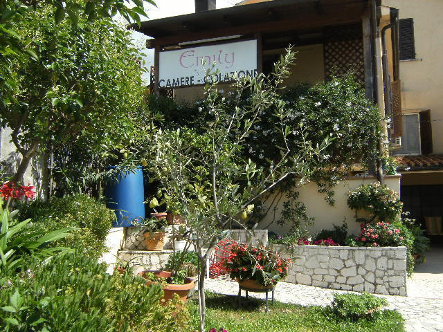 Emily Bed and Breakfast Stroncone Εξωτερικό φωτογραφία
